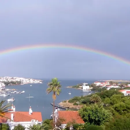 Launa En Port D' Addaia * Port d'Addaia