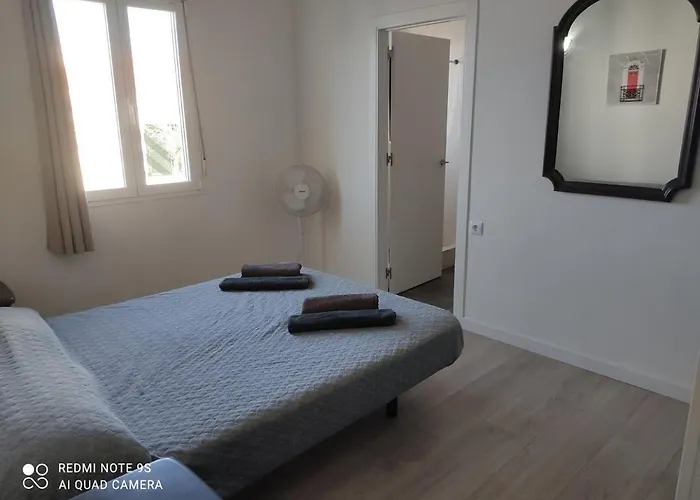 Launa En Port D' Addaia Port d'Addaia