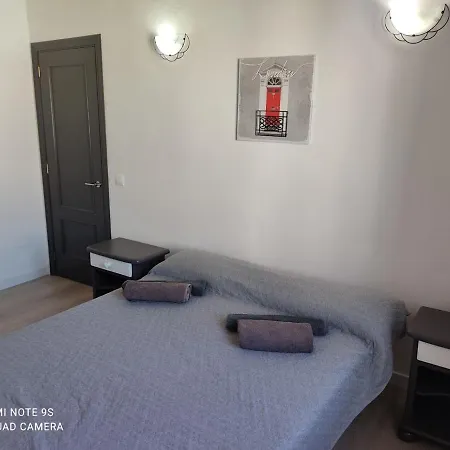 Launa En Port D' Addaia Порт-д'Аддаия